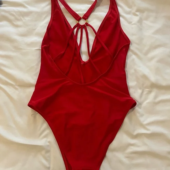 ASOS bathing suit - Picture 2 of 3